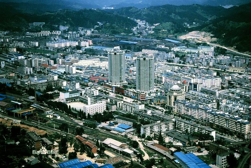 十堰開發區與丹江口市合作共建“新經濟產業園區”